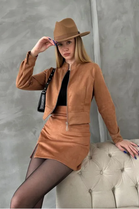 Veste courte en daim en gros - Beige | TOPSHOW | F1551