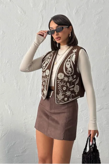 Topshow - Toptan Fitili Kadife Nakışlı Yelek - Kahve