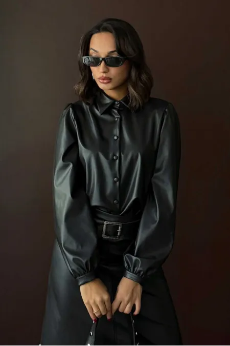 Chemises en similicuir Topshow en gros - Noir | F2044