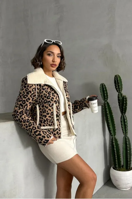 Manteau en peluche à motifs Eopar en gros - Noir vison | TOPSHOW | F1814