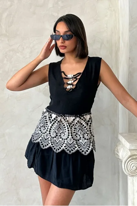 Embroidered Sleeveless Wholesale Blouse - Black Stone | Topshow