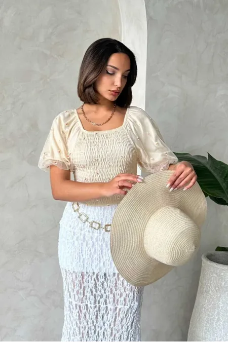 Blouse en mousseline à motifs et détails en pierre Topshow (vente en gros)