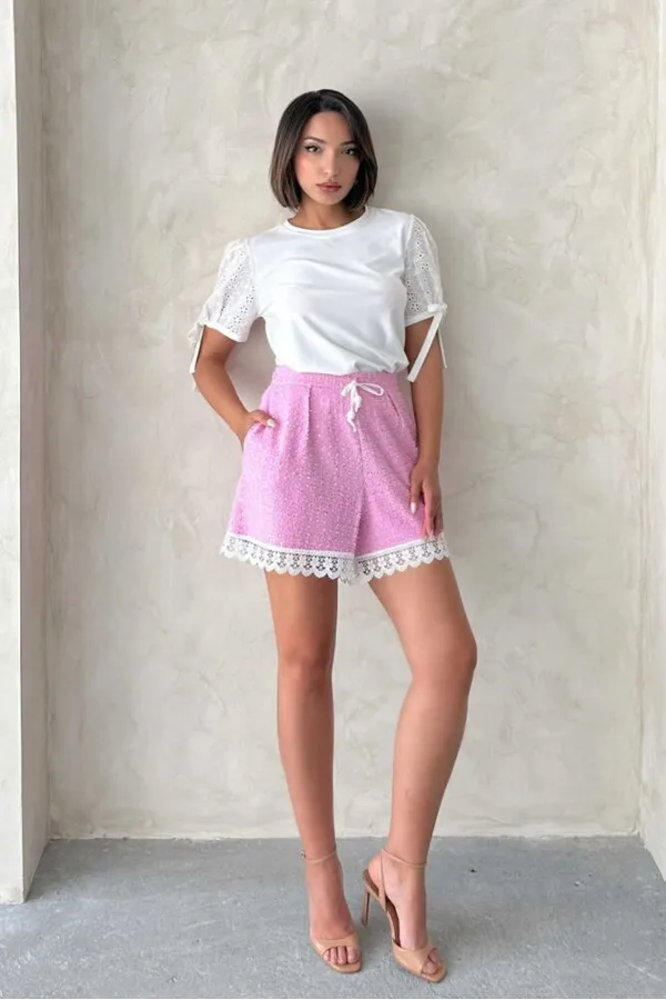 Güpür Detalı Pullu Kot Şort - Pembe | Topshow