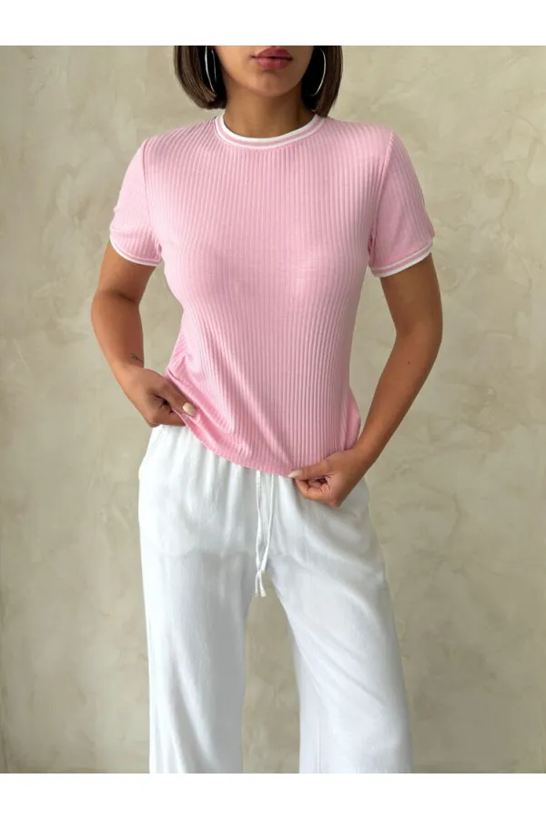 T-shirt à col rond rose crème | Topshow