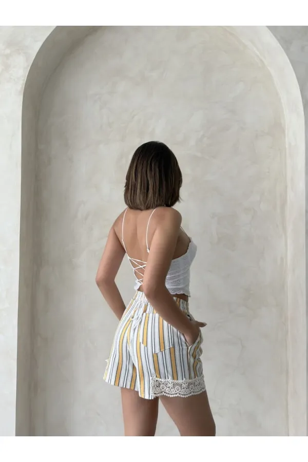 Paça Dantelli Çizgili Şort - Hardal | Topshow