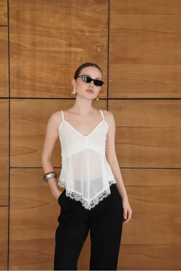 Askılı Dantel Detaylı Tül Toptan Bluz - Krem | D2979 - Topshow