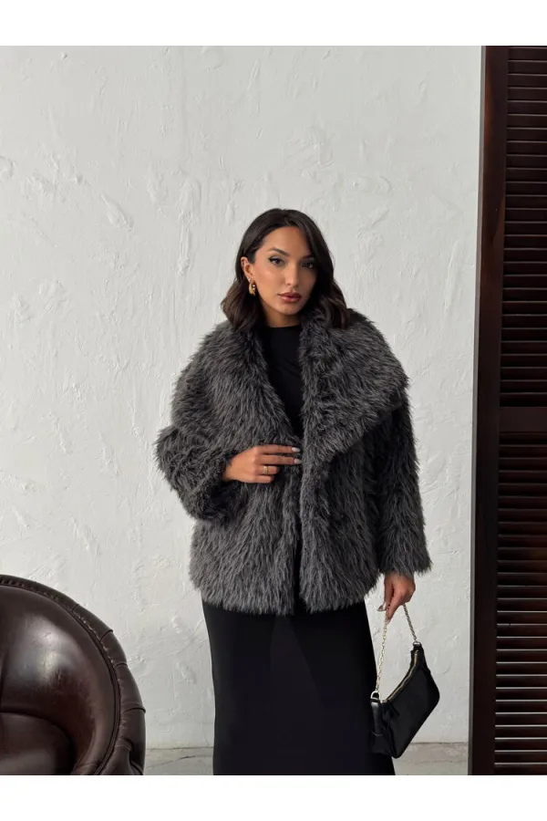 Manteaux en fausse fourrure pour femmes en gros – Vêtements d'extérieur d'hiver moelleux, doux et élégants – GRIS