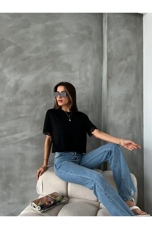 Topshow Siyah Dantel Detaylı Toptan Tişört