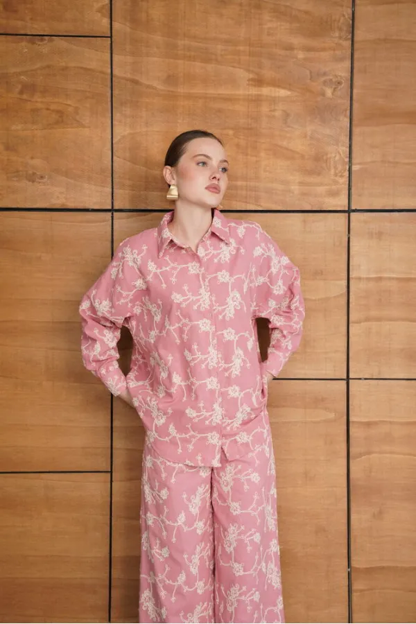 Embroidered Shirt - Pink | F1951 - Topshow