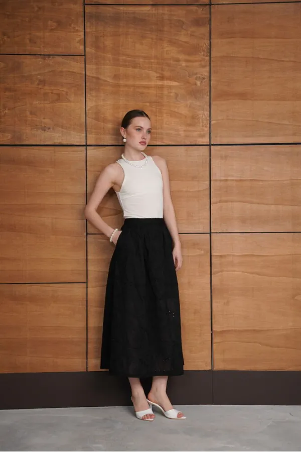 Embroidered Long Skirt - Black | F2080 - Topshow