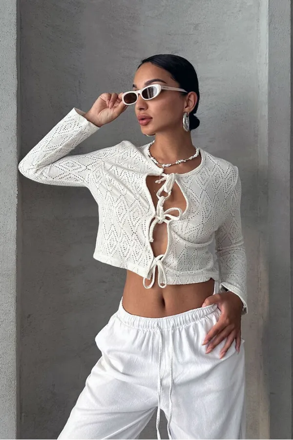 Chemisier à nouer sur le devant en gros - Crème | TOPSHOW | F1705