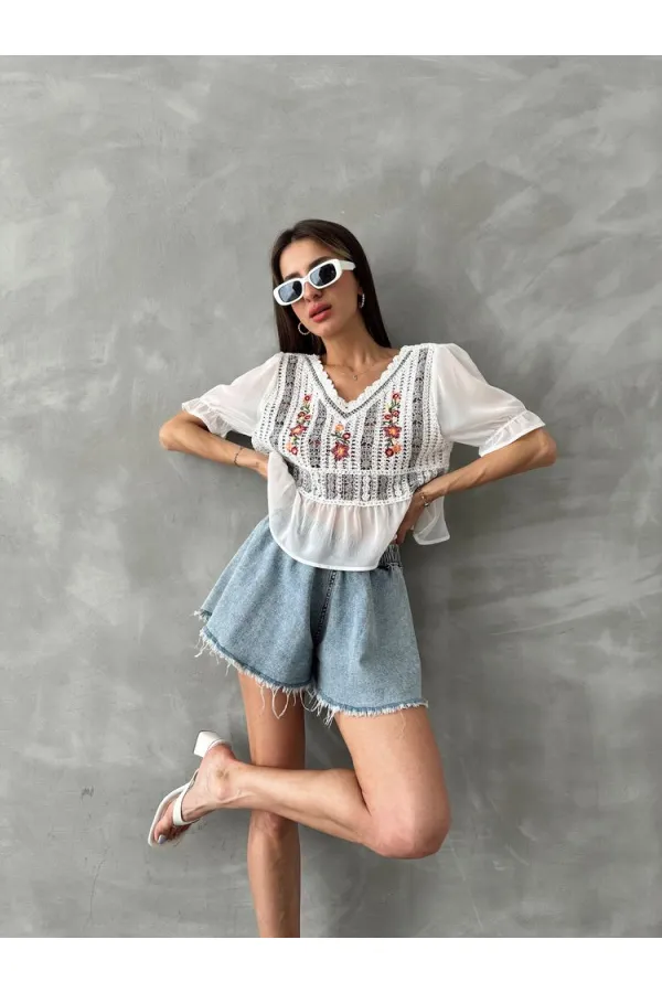 Topshow Cream Gray Embroidered Wholesale Blouse