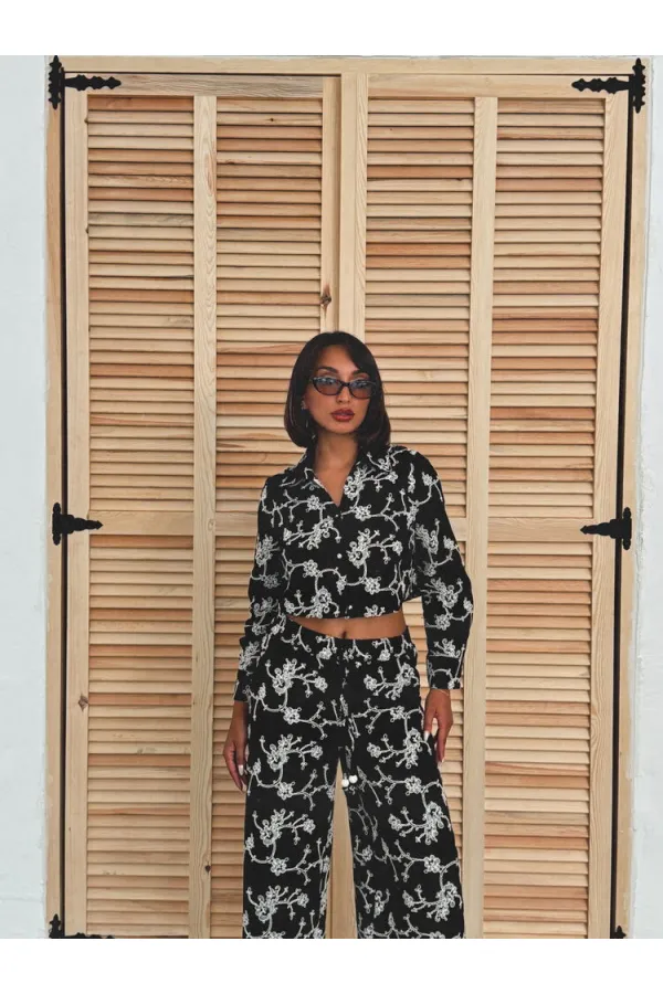 Süzüne Nakışlı Gömlek - Siyah | Topshow | F1926