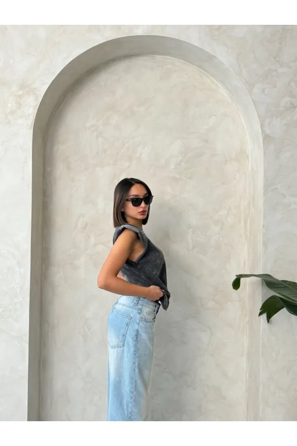 Blouse noire délavée avec détails en pierre - Vente en gros | Topshow