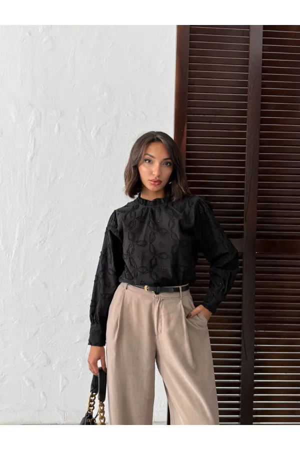 Topshow - Toptan İşlemeli Uzun Kollu Kadın Bluz - Şık Ve Modern- Siyah