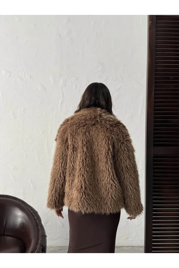 Manteaux en fausse fourrure pour femmes en gros – Vêtements d'extérieur d'hiver moelleux, doux et élégants – MARRON CLAIR