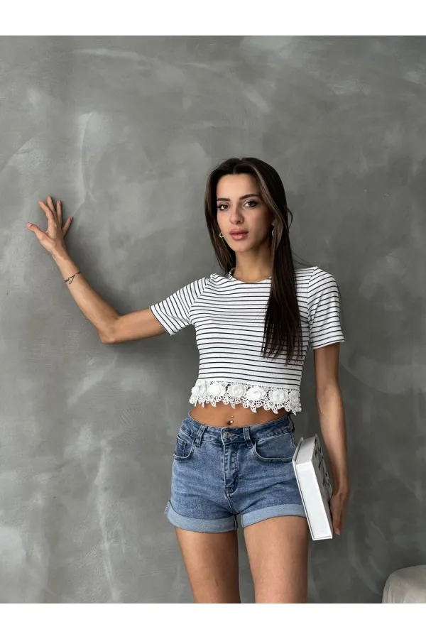 Topshow Cream Guipure Detailed Striped Wholesale T-Shirt