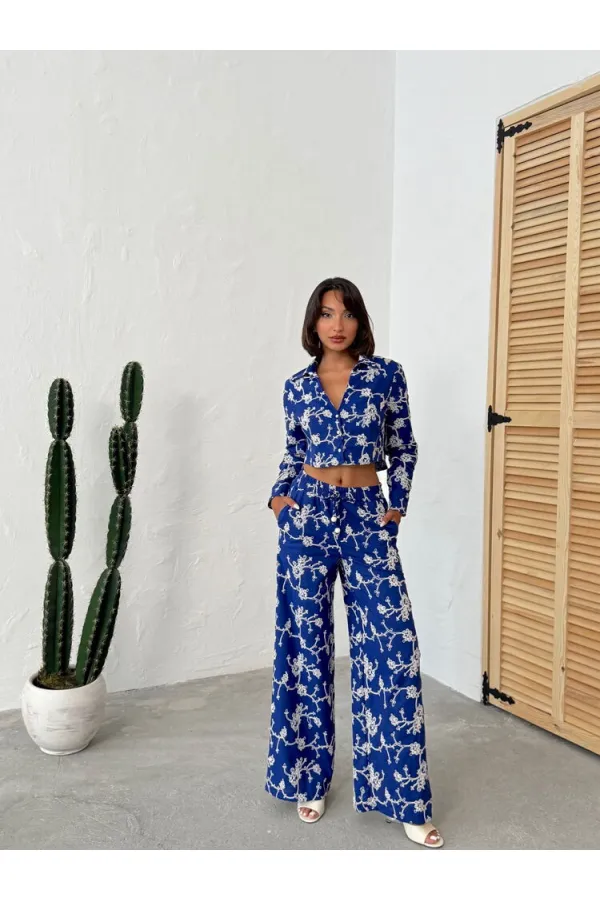 Süzüne Nakışlı Gömlek - Saks | Topshow | F1926