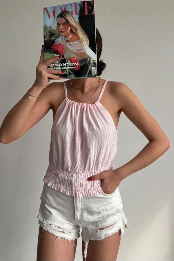 Chemisier rose Topshow à col noué (vente en gros)