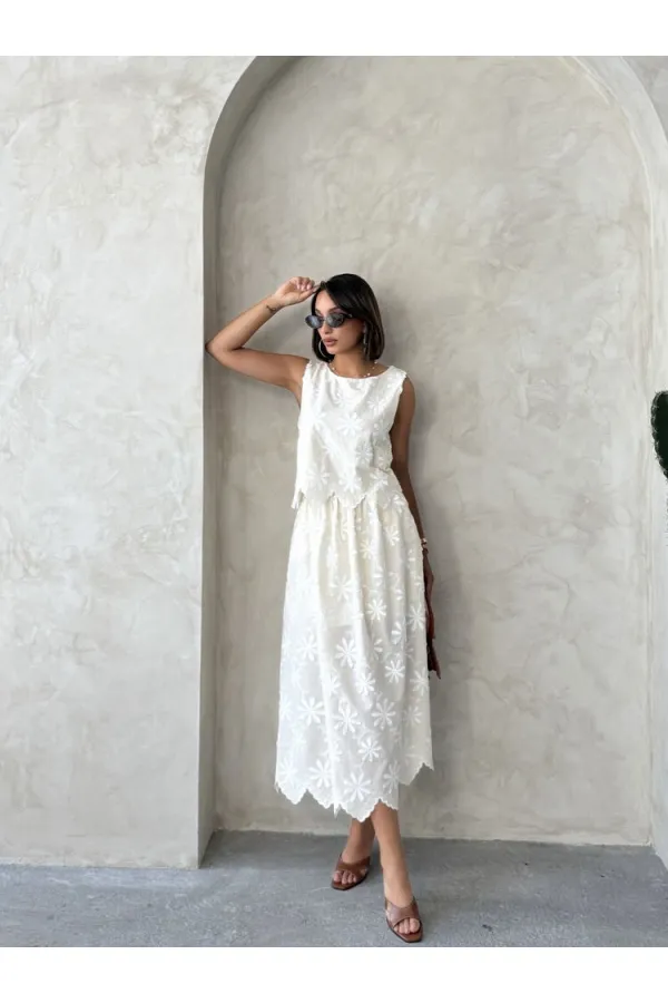 Embroidered Skirt - Stone | Topshow