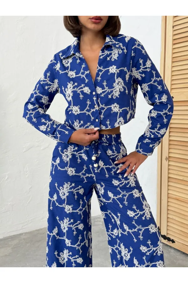 Süzüne Nakışlı Gömlek - Saks | Topshow | F1926