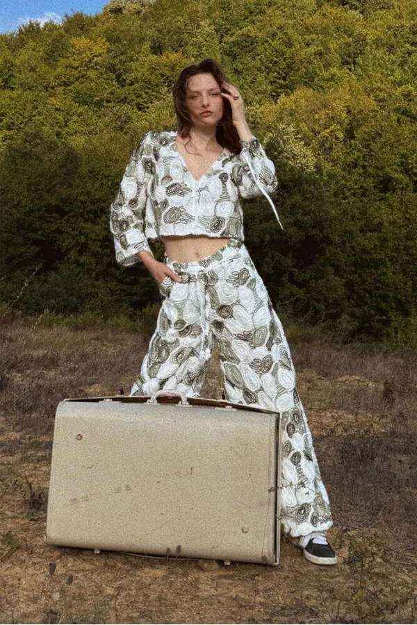 Topshow Wholesale V-Neck Patterned Long Sleeve Blouse - Khaki | F1965