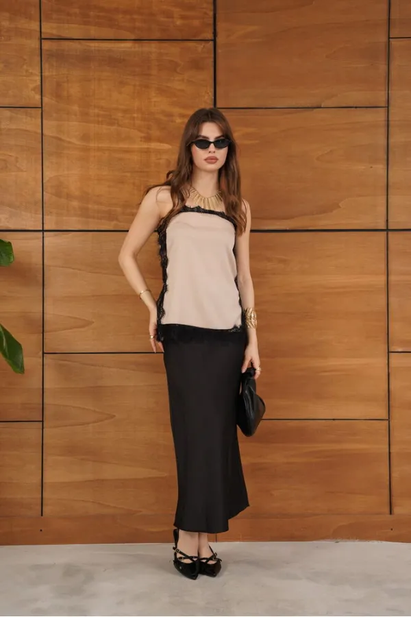 D 2931 LACE DETAILED STRAPLESS SATIN TUNIC - STONE