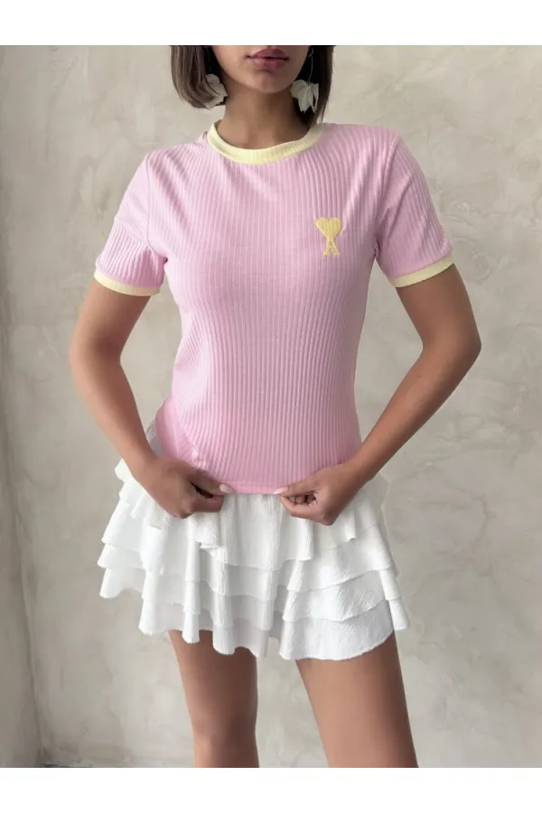 T-shirt brodé rose et jaune | Topshow