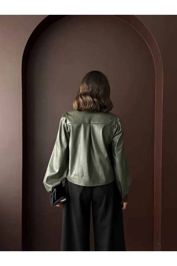 Chemises en similicuir Topshow en gros - Kaki | F2044