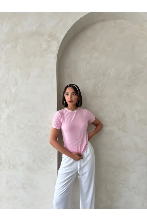 T-shirt à col rond rose crème | Topshow