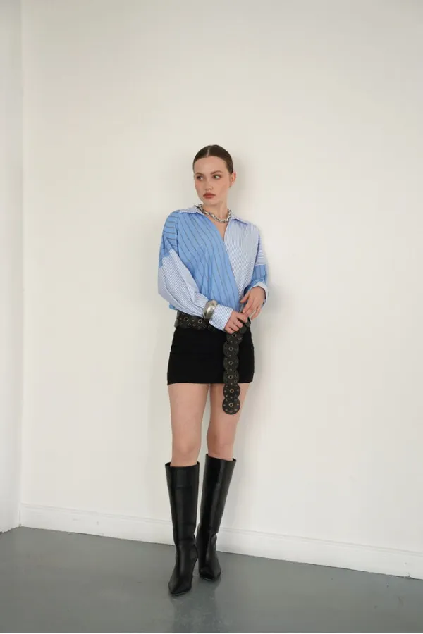 Chemises en gros avec broderies croisées de l'encolure à l'ourlet - Bleu | F2094 - Topshow