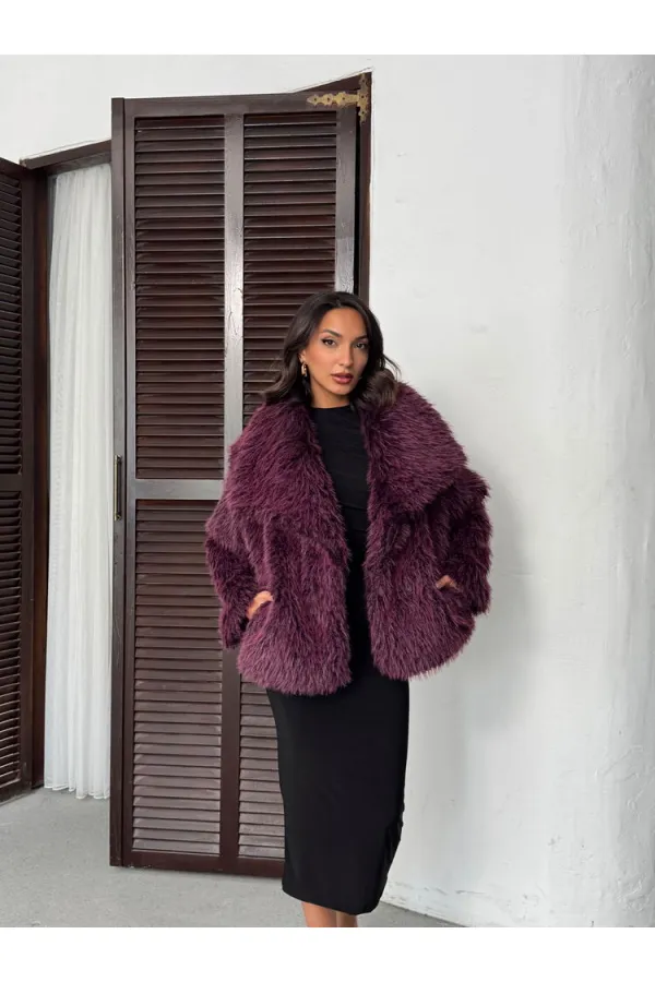 Women's Faux Fur Wholesale Coats – Fluffy, Soft Textured, Stylish Winter Outerwear - BURGUNDY