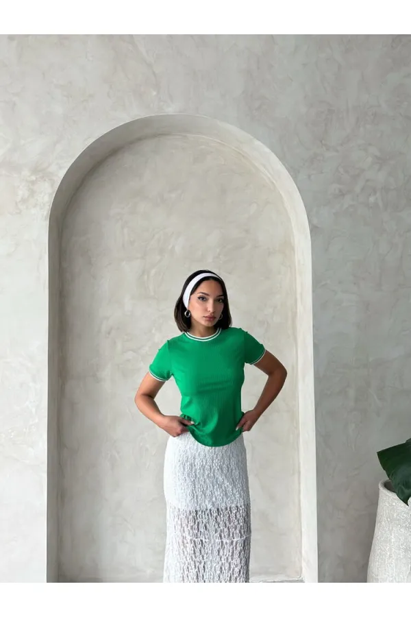 T-shirt Topshow crème émeraude à col rond en gros