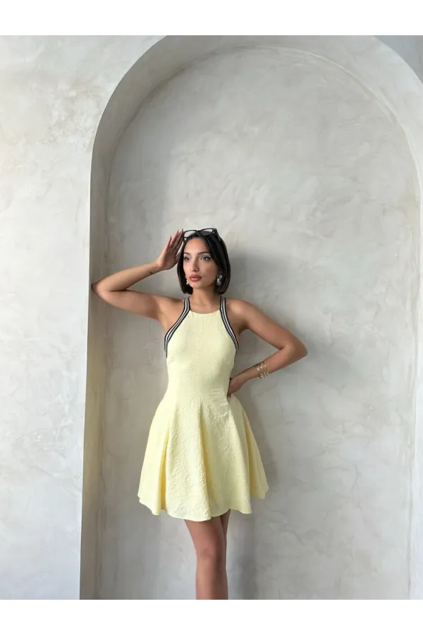 Şeritli Kolsuz Elbise - Sarı Topshow