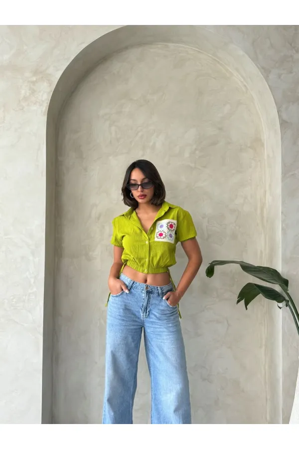 Chemise à poche brodée en gros - Vert pistache | TOPSHOW