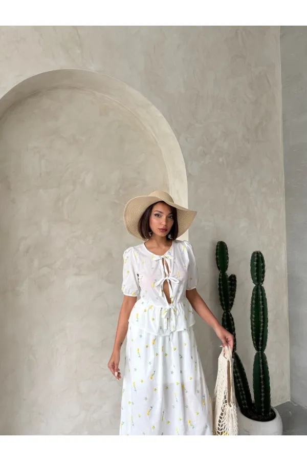 Önden Bağlamalı Nakışlı Vual Bluz - Sarı | Topshow