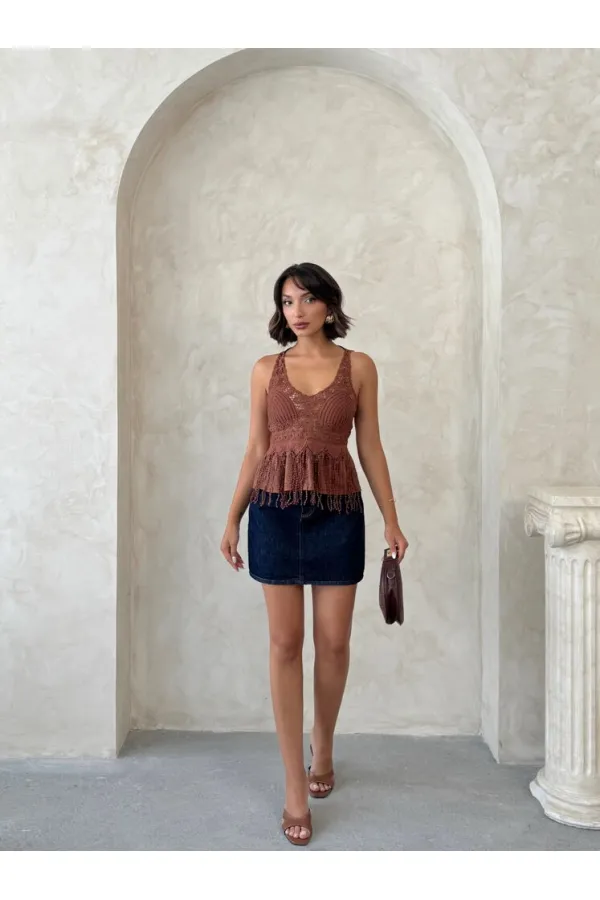 Dantel Detaylı Askılı Toptan Bluz- Kahve | Topshow