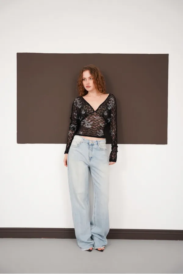 Blouse en dentelle à col V en gros - Noire | F2093 - Topshow