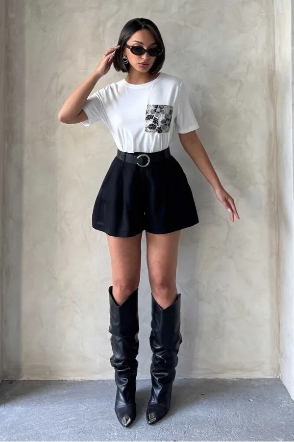 Cep Detaylı Tişört - Krem Siyah | Topshow