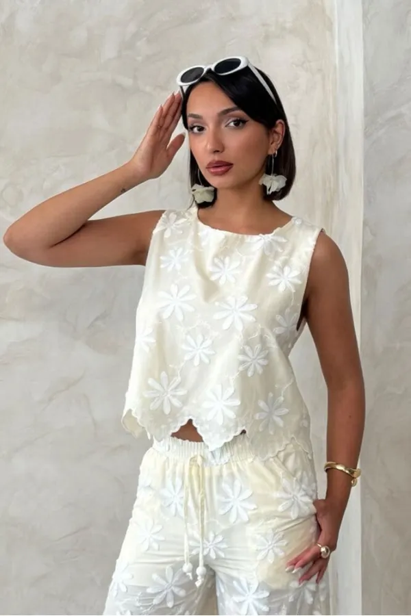 Embroidered Sleeveless Wholesale Blouse - Yellow | Topshow