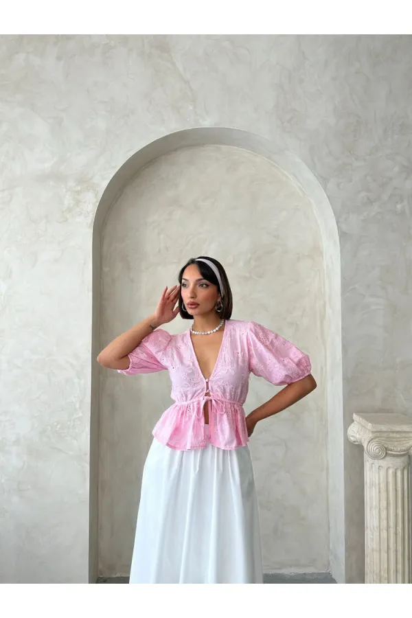 Önden Bağlamalı Nakışlı Vual Bluz - Pembe Topshow