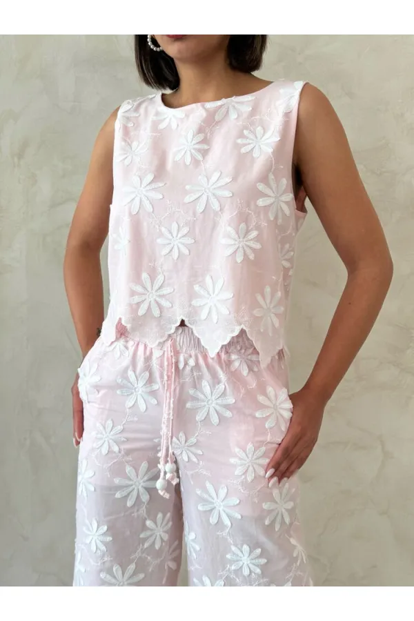Embroidered Sleeveless Wholesale Blouse - Pink | Topshow