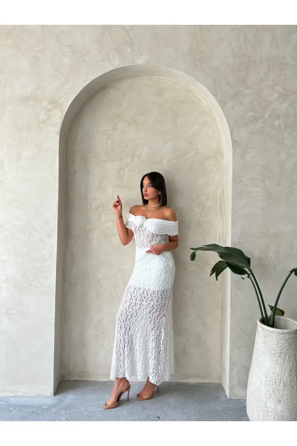 Wholesale Evening Blouse with Rose Detail Lace - Cream | TOPSHOW