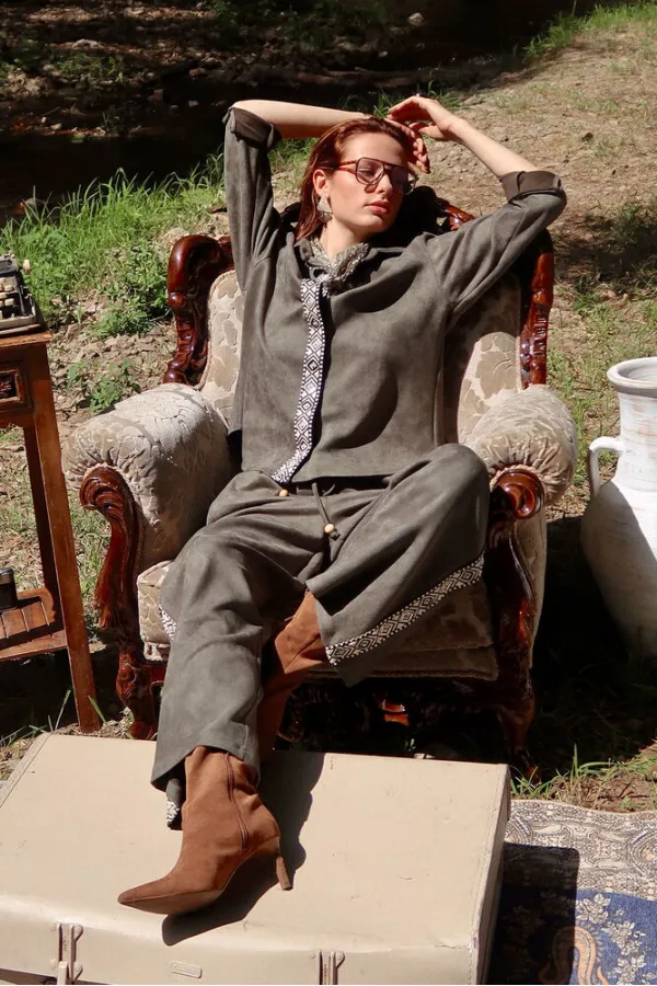 Chemise à manches longues rayée Topshow Wholesale – Kaki | F1973