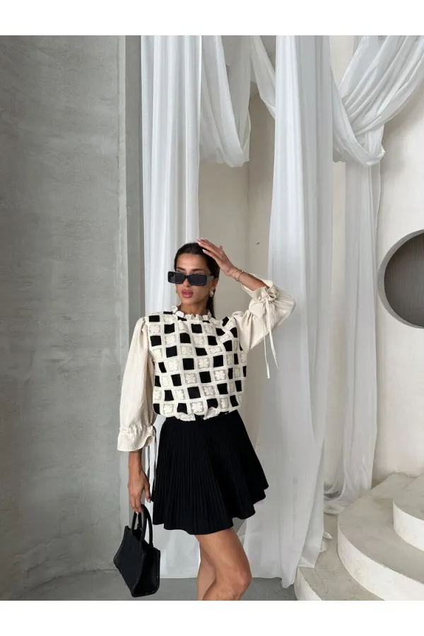 Topshow Stone Black Lace Detail Wholesale Blouse | F1693