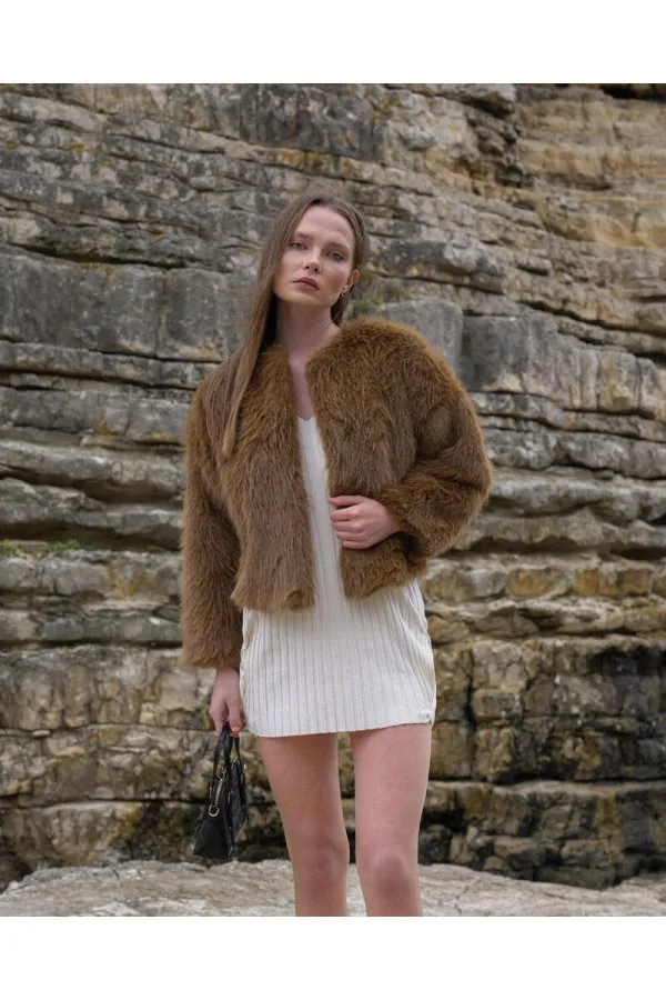 Veste en fausse fourrure marron (vente en gros) | TOPSHOW | F1615