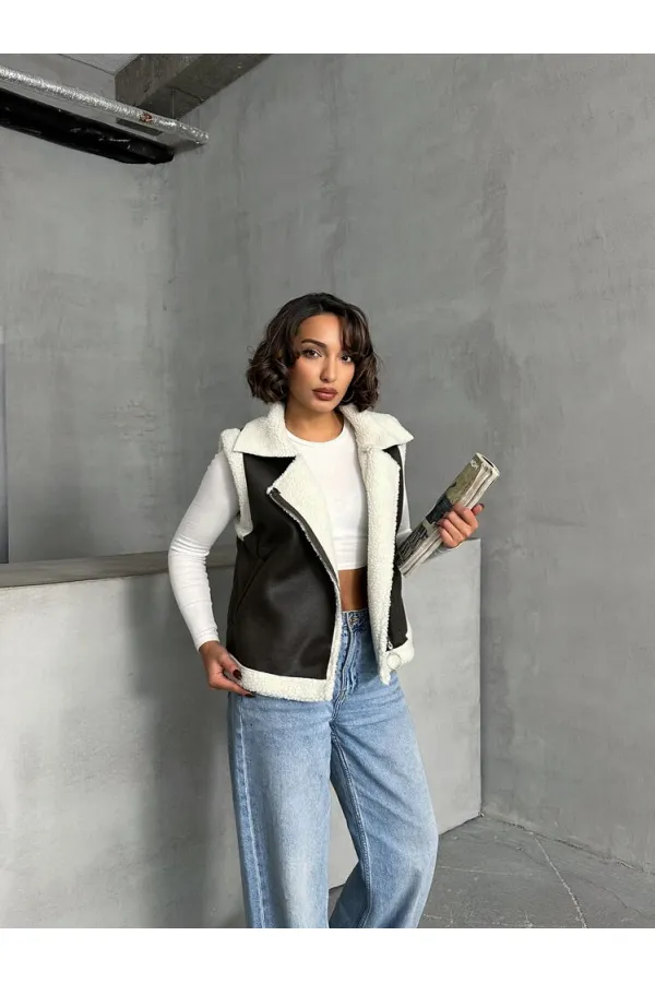 Vente en gros de gilets en daim à col en fourrure - Kaki foncé | TOPSHOW | F1532