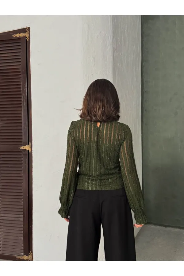 Blouse Topshow kaki pailletée à barbe en gros
