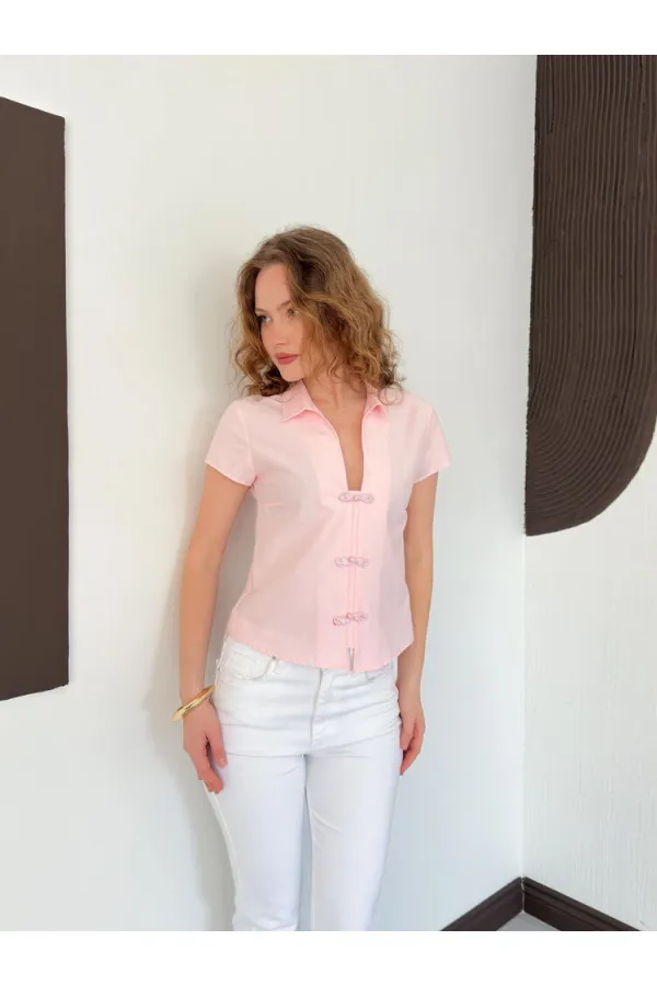 D 3048 ÇİN DÜĞMELİ GÖMLEK - PEMBE D 3048 ÇİN DÜĞMELİ GÖMLEK - PEMBE