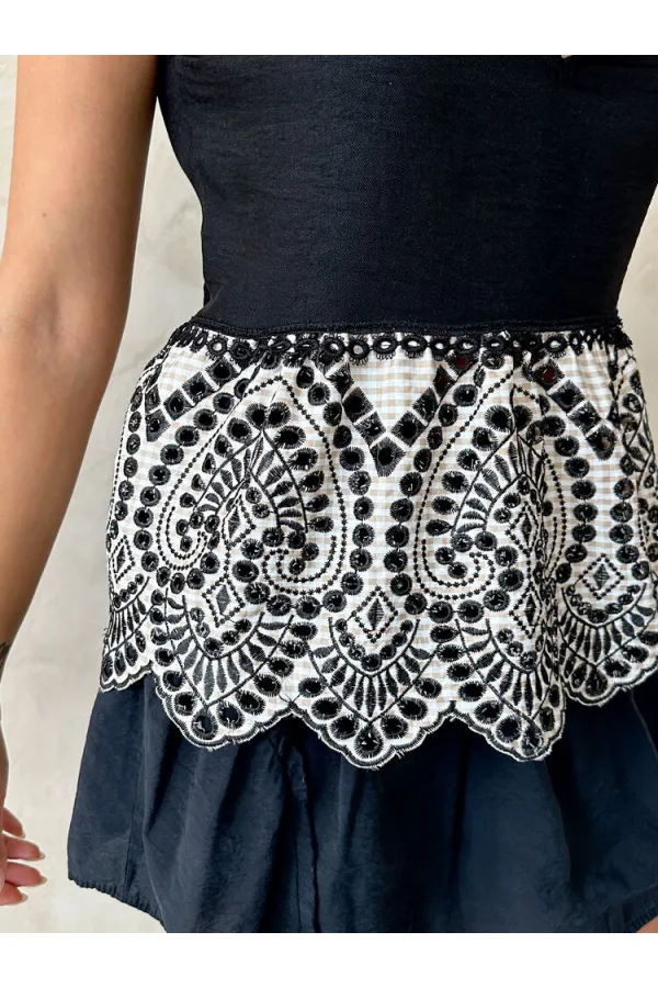 Embroidered Sleeveless Wholesale Blouse - Black Stone | Topshow